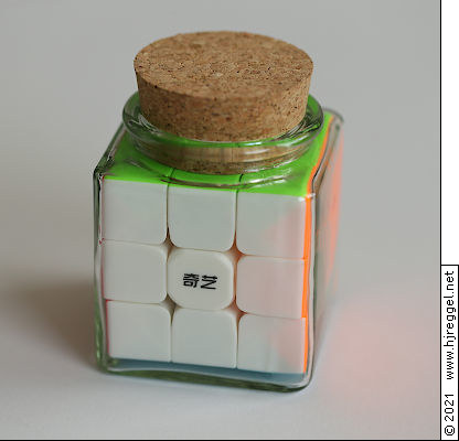 DIY Cube in a Jar